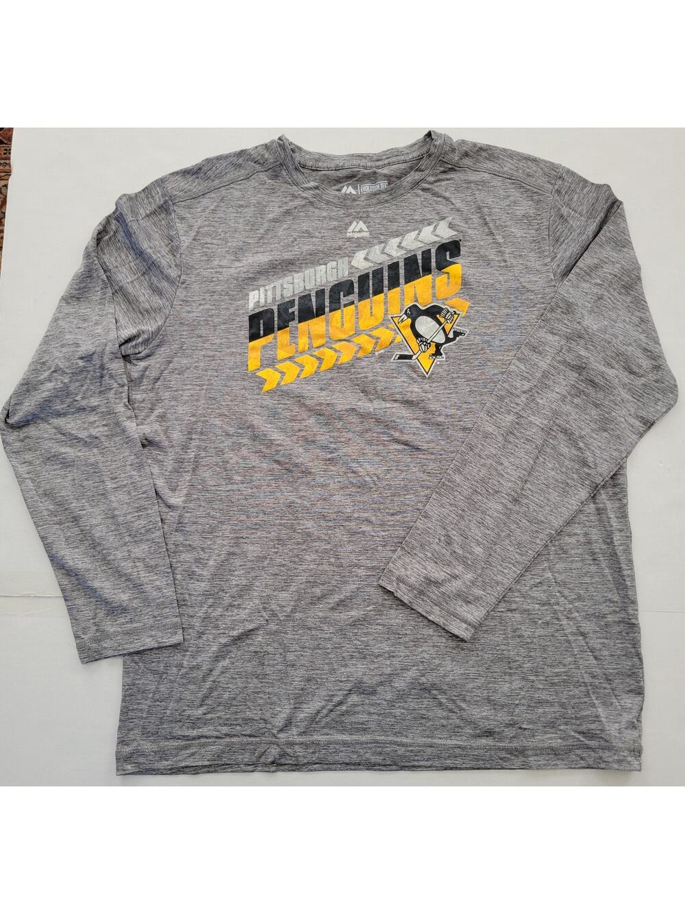 Pittsburgh Penguins CoolBase Men's Large Long Sleeve Tee Shirt NHL Majestic Gray